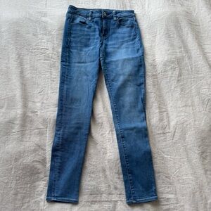American Eagle Outfitters Blue Skinny Jeans with Classic Indigo Wash